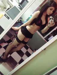 Teen Lingerie Show In Private Self-shot Pictures