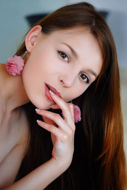 Petite, Gorgeous Ukrainian Brunette Sofi Shane