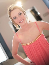 Teen Ashlyn Gets Facial