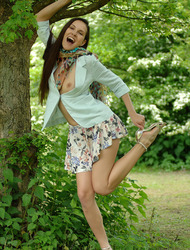 Zuzana - Botany by Breath Takers