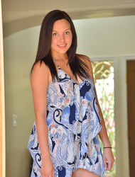 Leanna Loves Flashing Her Goods