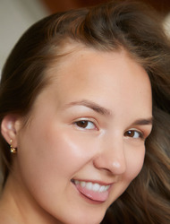 Full Of Smiles / Bellaria / Met Art