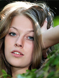 Tamara in Wild Ivy