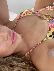 Gorgeous Italian Hottie Flavia