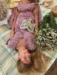 Girl From Moscow | Anya Ruban