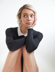 Polaroids - Sia Osobennaya