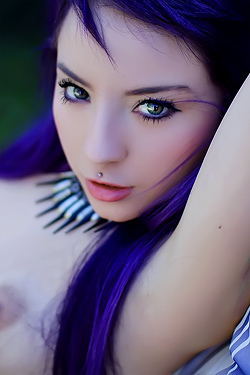 Killer Eyes Of Tais Via SG