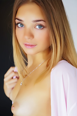 Innocent Cutie Colleen