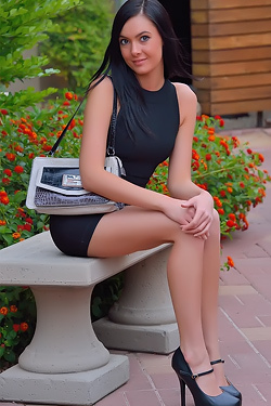 Marley Brinx Flashing Ass And Pussy