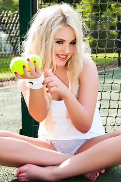 Amy Rose Naked Tennis Player