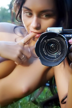 Inga Makes Sexy Selfies In The Garden