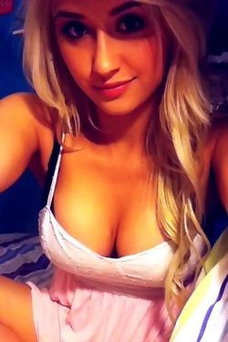 Top heavy-chested girls