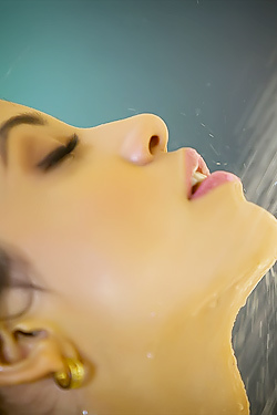 Veronica Rodriguez So Clean And Warm