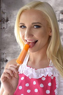 Jade Screams For Ice Cream